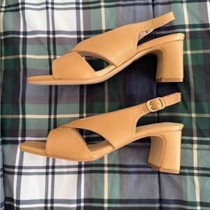 Chic Tan Slingback Heels - size 6 / never worn